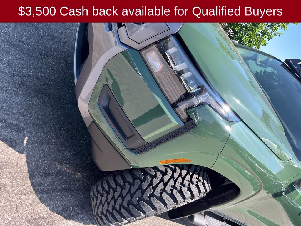 2026 Tactical Green Metallic Nissan Frontier SV 4X4 Truck