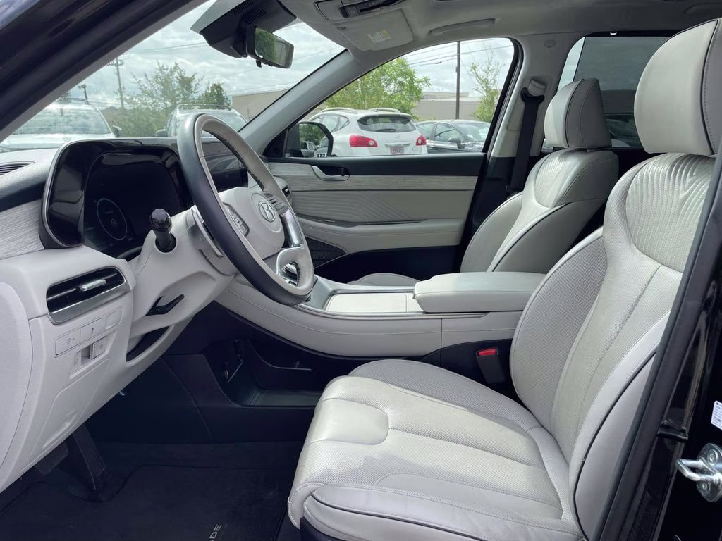 2024 Abyss Black Pearl Hyundai Palisade Calligraphy FWD SUV
