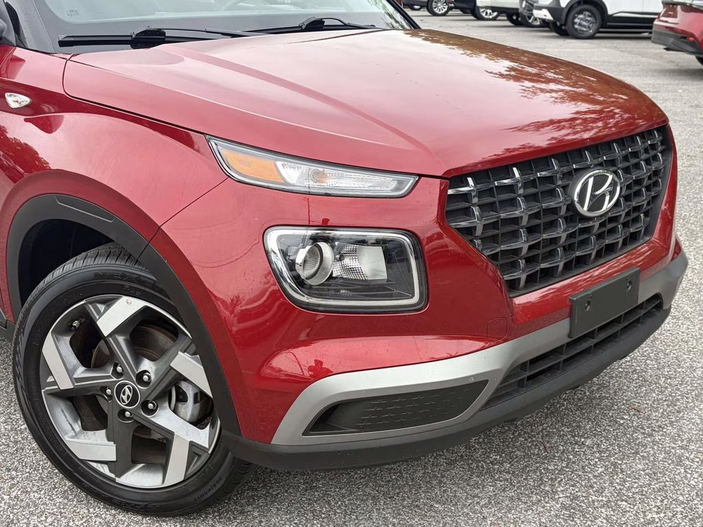 2025 Ultimate Red Hyundai Venue SEL FWD SUV