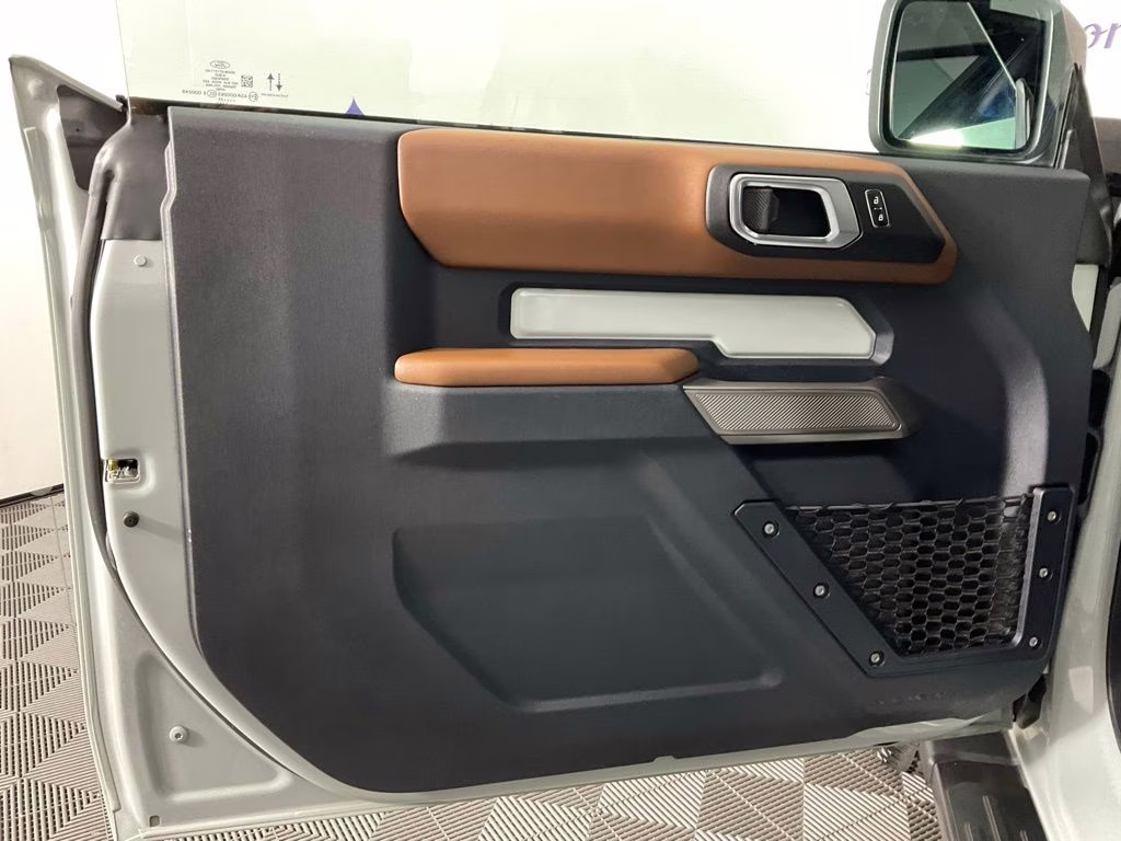 2023 Cactus Gray Ford Bronco Outer Banks 4X4 SUV
