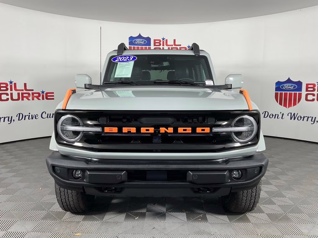 2023 Cactus Gray Ford Bronco Outer Banks 4X4 SUV