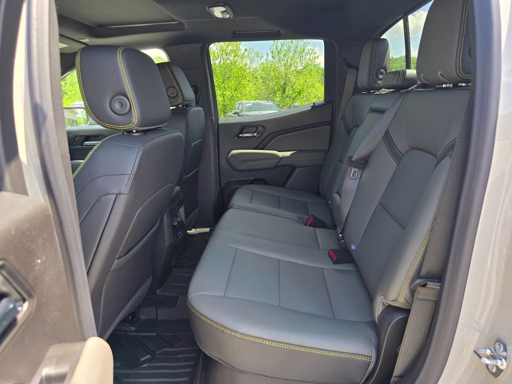 2026 White Sands Chevrolet Colorado ZR2 4X4 Truck