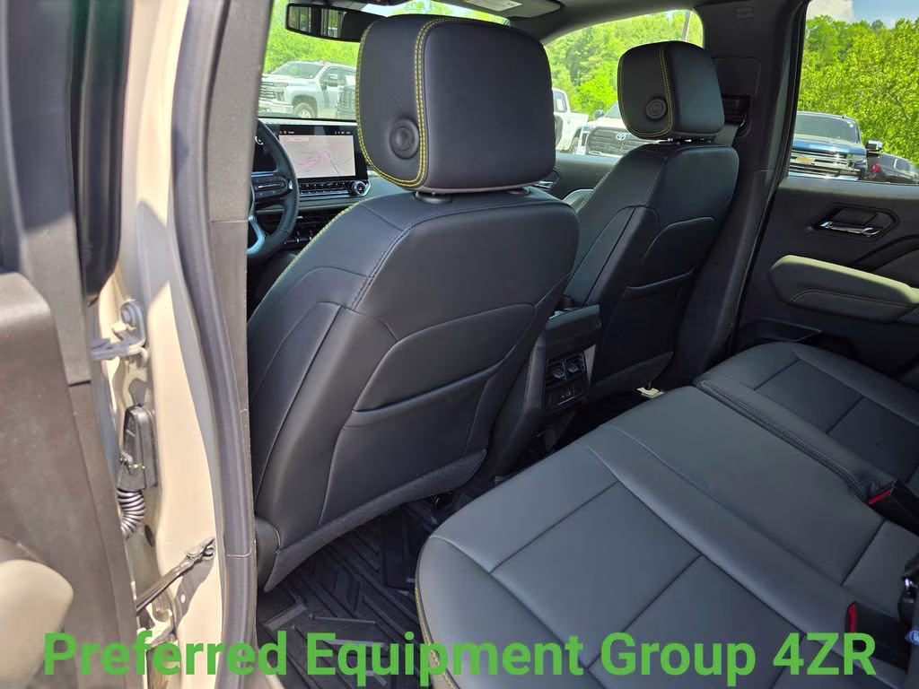 2026 White Sands Chevrolet Colorado ZR2 4X4 Truck