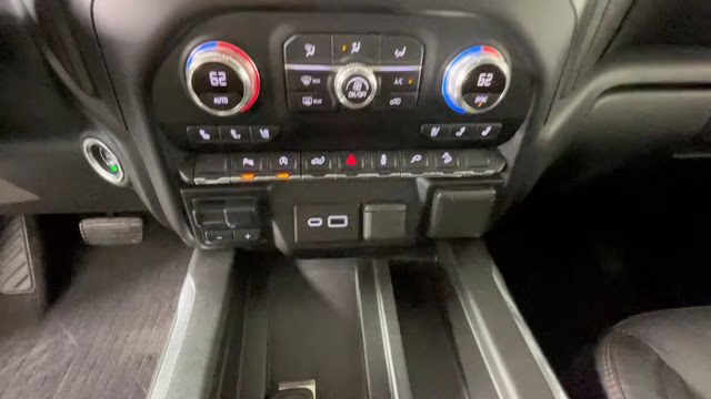 2020 Onyx Black GMC Sierra 1500 AT4 4X4 Truck