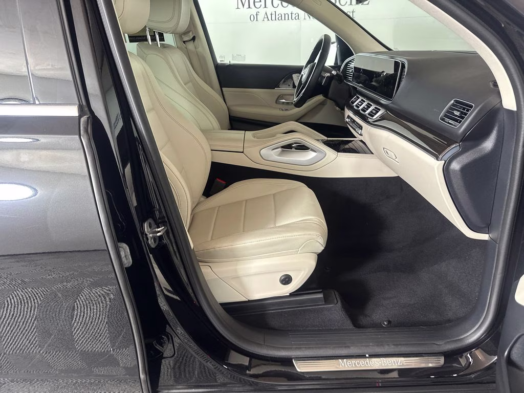 2024 Obsidian Black Metallic Mercedes-Benz GLE GLE 350 AWD SUV