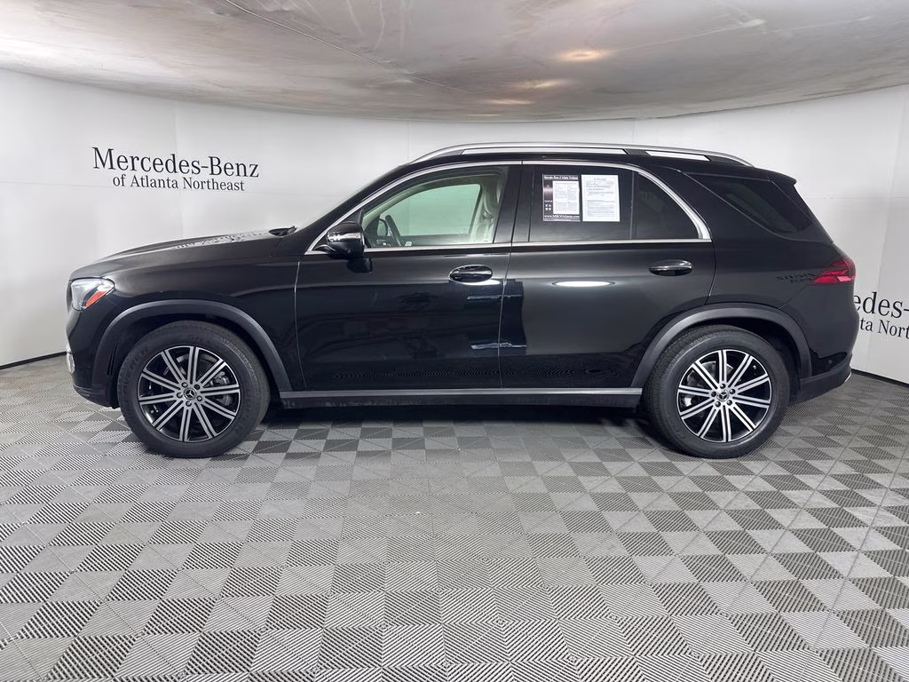 2024 Obsidian Black Metallic Mercedes-Benz GLE GLE 350 AWD SUV