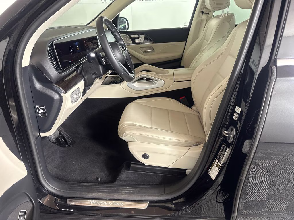 2024 Obsidian Black Metallic Mercedes-Benz GLE GLE 350 AWD SUV