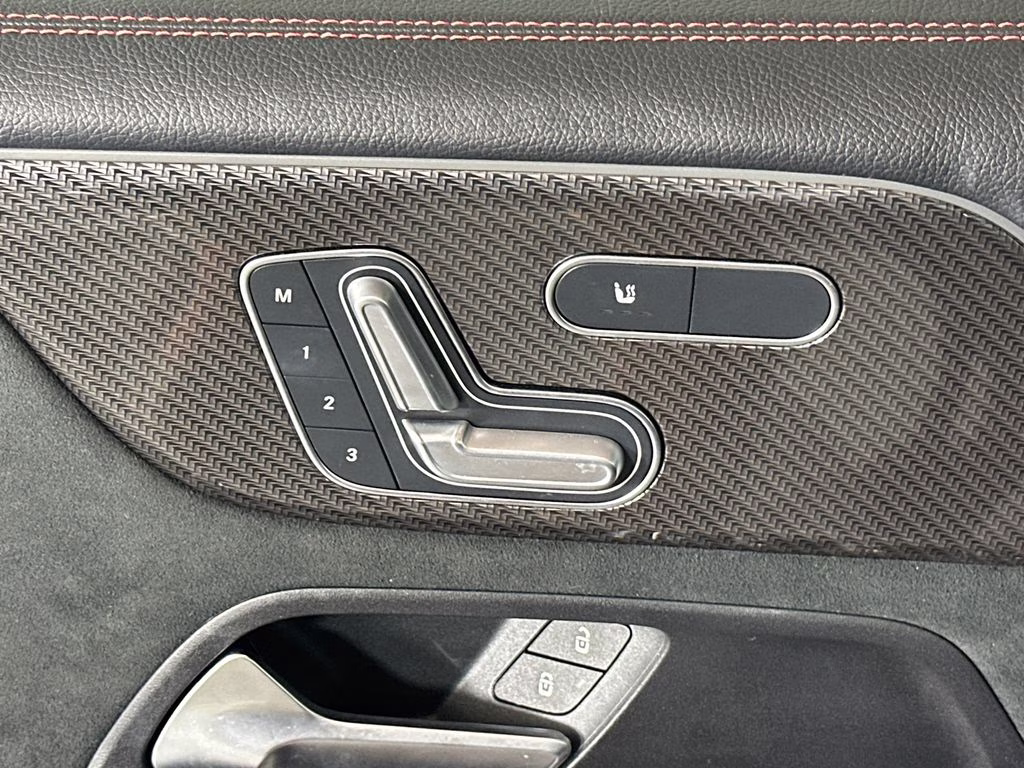 2023 Mountain Gray Metallic Mercedes-Benz GLB GLB 250 FWD SUV