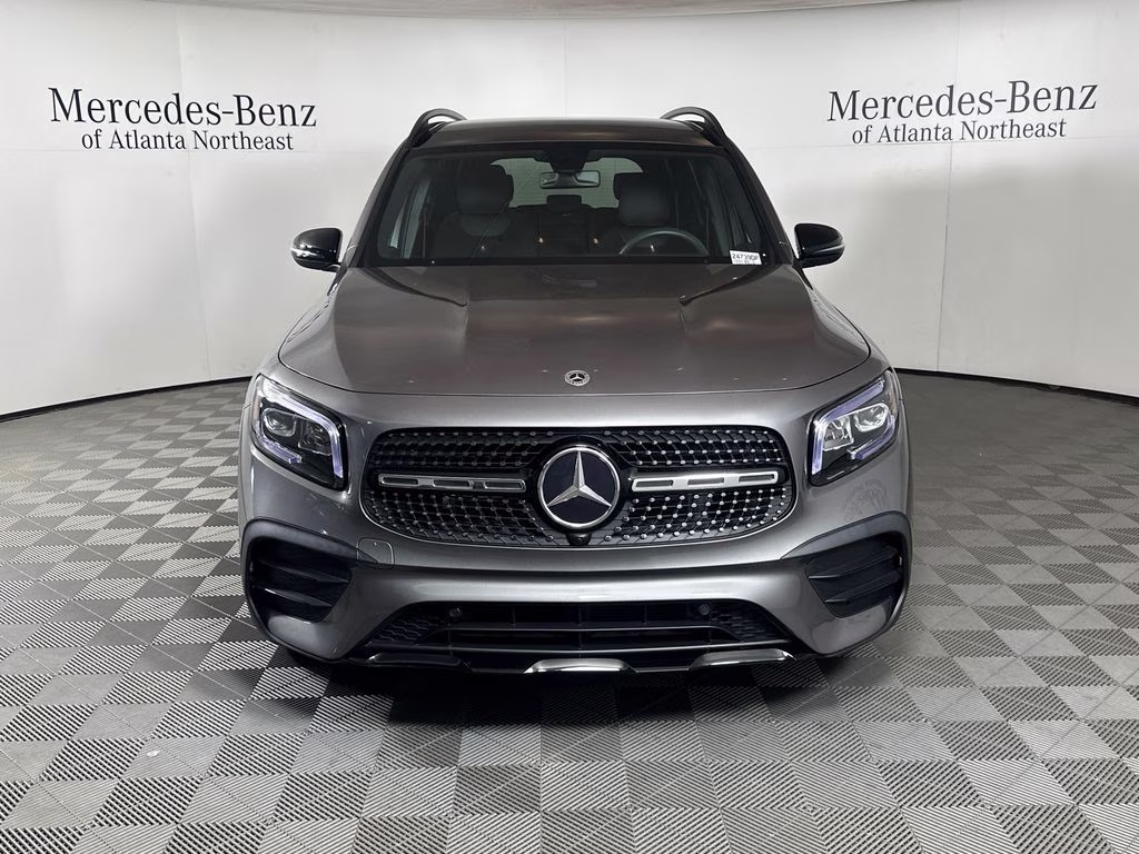 2023 Mountain Gray Metallic Mercedes-Benz GLB GLB 250 FWD SUV
