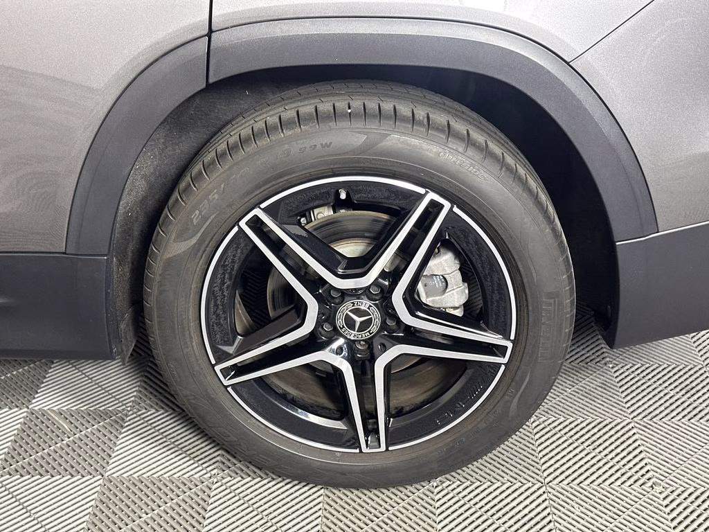 2023 Mountain Gray Metallic Mercedes-Benz GLB GLB 250 FWD SUV