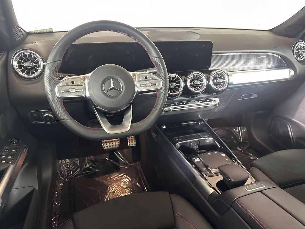 2023 Mountain Gray Metallic Mercedes-Benz GLB GLB 250 FWD SUV