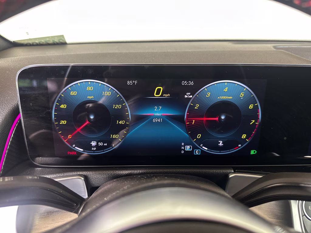 2023 Mountain Gray Metallic Mercedes-Benz GLB GLB 250 FWD SUV