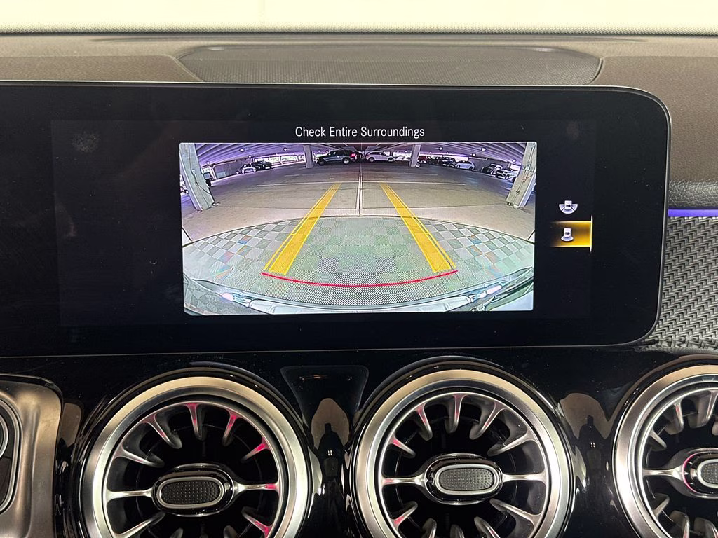2023 Mountain Gray Metallic Mercedes-Benz GLB GLB 250 FWD SUV