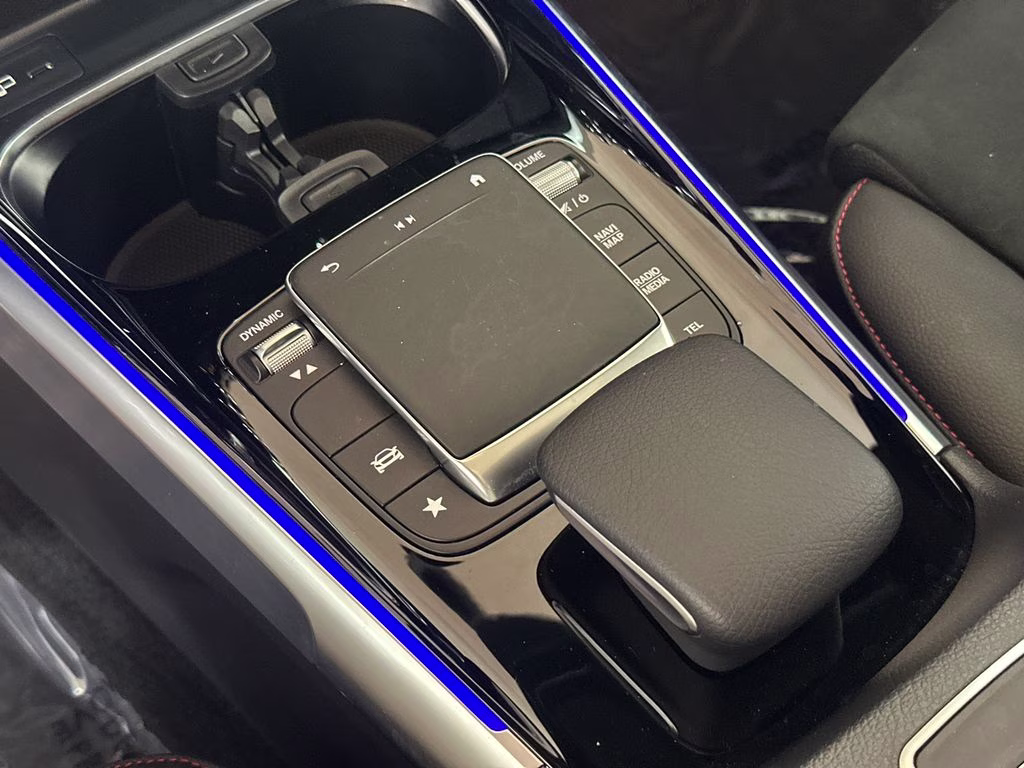 2023 Mountain Gray Metallic Mercedes-Benz GLB GLB 250 FWD SUV
