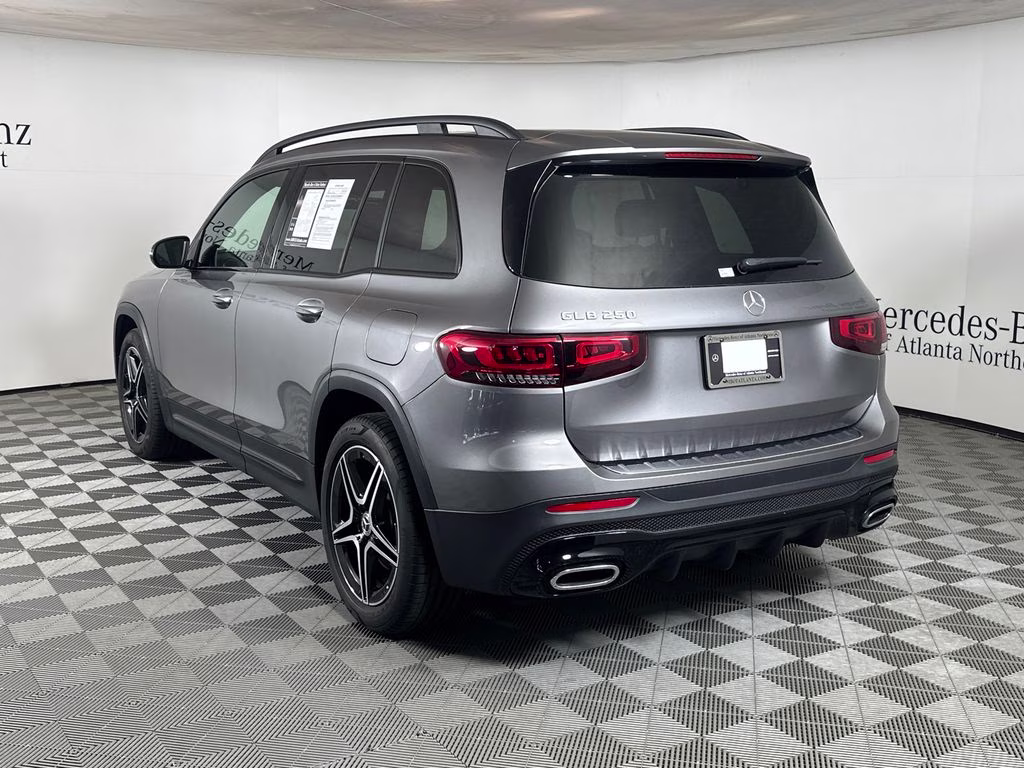 2023 Mountain Gray Metallic Mercedes-Benz GLB GLB 250 FWD SUV