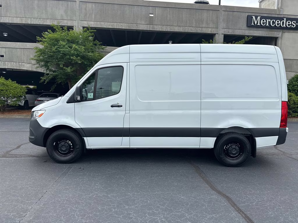 2026 Arctic Mercedes-Benz Sprinter 2500 Cargo 144 WB RWD Van