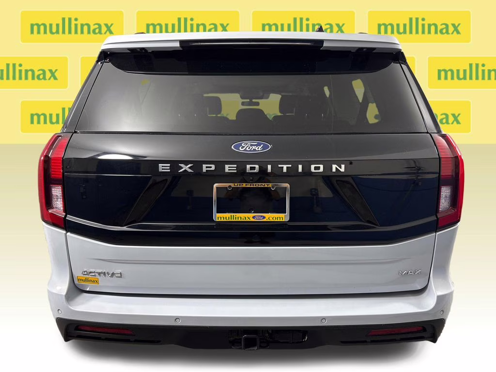 2025 Silver Metallic Ford Expedition Max Active 4X4 SUV