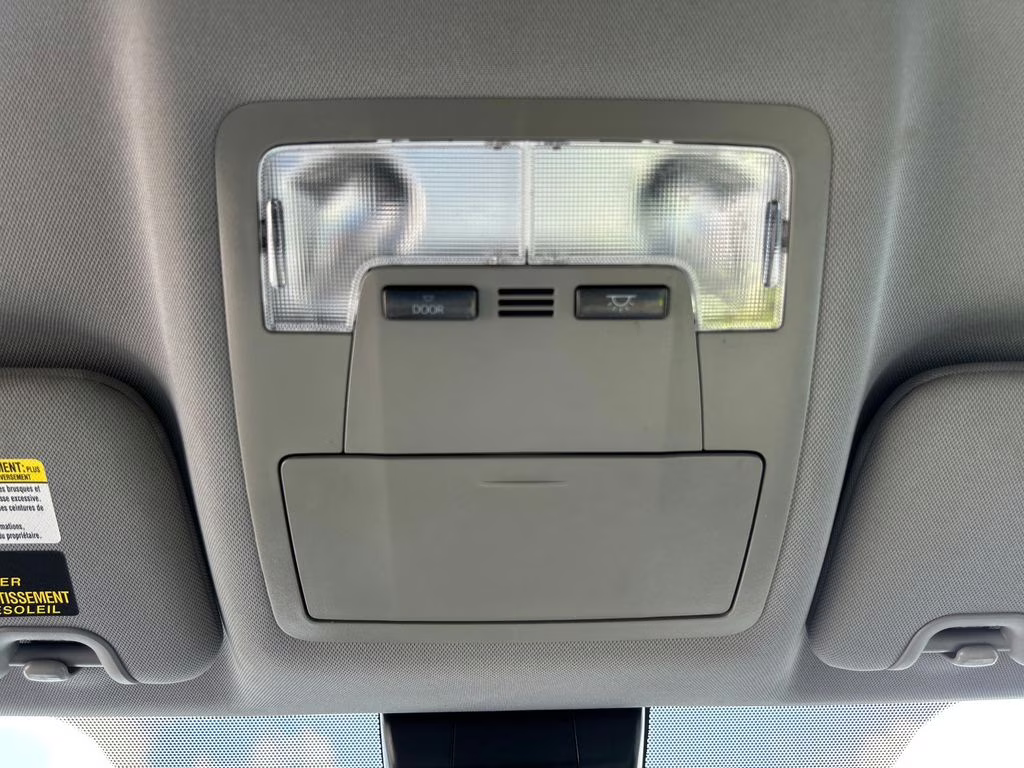 2018 Celestial Silver Metallic Toyota Highlander LE Plus FWD SUV