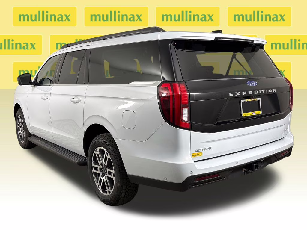 2025 Silver Metallic Ford Expedition Max Active 4X4 SUV