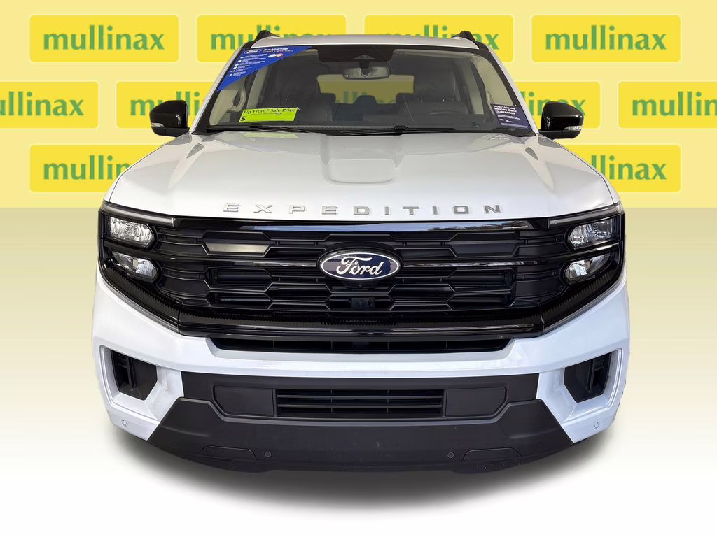 2025 Silver Metallic Ford Expedition Max Active 4X4 SUV