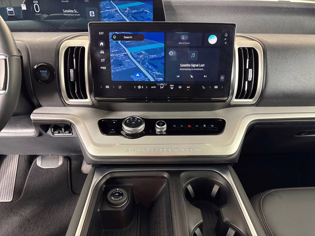 2025 Silver Metallic Ford Expedition Max Active 4X4 SUV