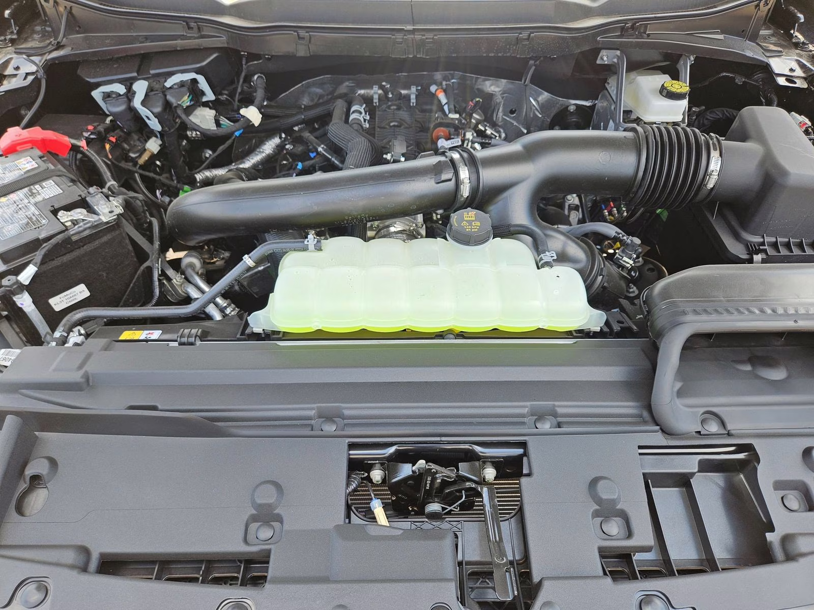 2025 Black Metallic Ford F-150 XLT 4X4 Truck