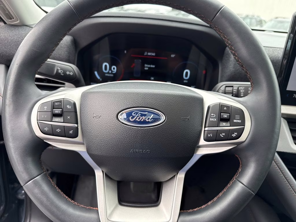 2025 Vapor Blue Metallic Ford Explorer Active 4X4 SUV