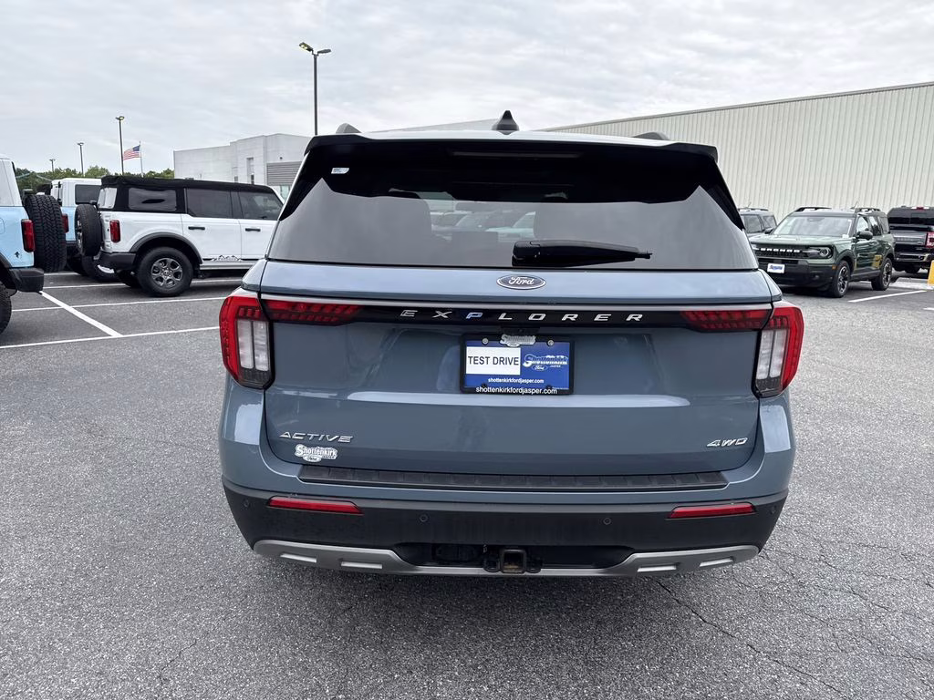 2025 Vapor Blue Metallic Ford Explorer Active 4X4 SUV