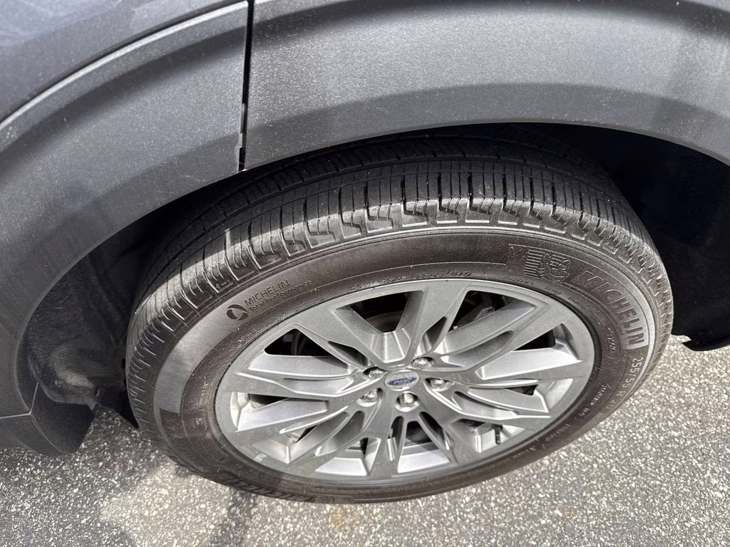2025 Carbonized Gray Metallic Ford Explorer Active 4X4 SUV