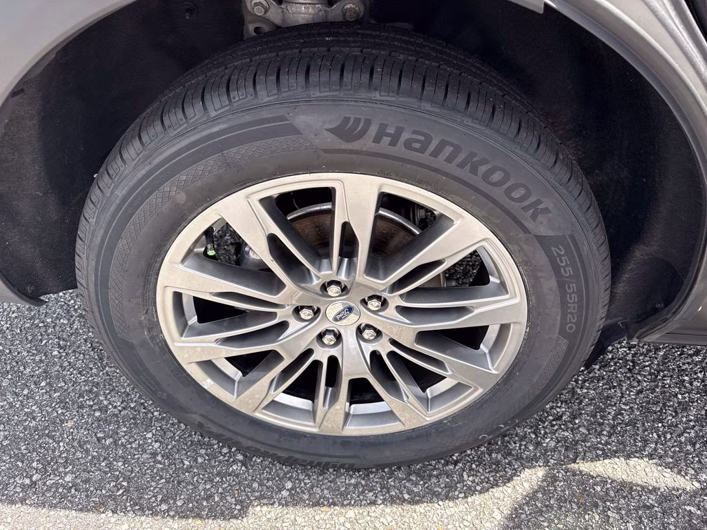 2025 Carbonized Gray Metallic Ford Explorer Active 4X4 SUV