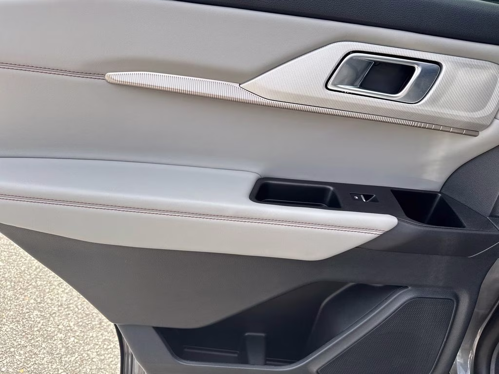 2025 Carbonized Gray Metallic Ford Explorer Active 4X4 SUV