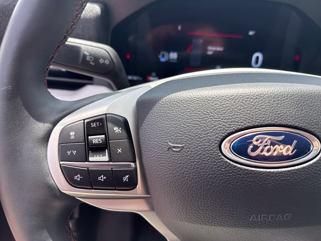 2025 Carbonized Gray Metallic Ford Explorer Active 4X4 SUV
