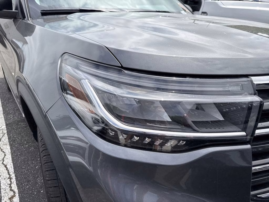 2025 Carbonized Gray Metallic Ford Explorer Active 4X4 SUV
