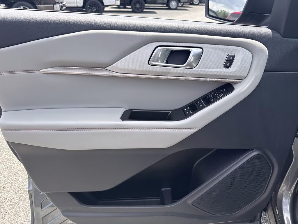 2025 Carbonized Gray Metallic Ford Explorer Active 4X4 SUV