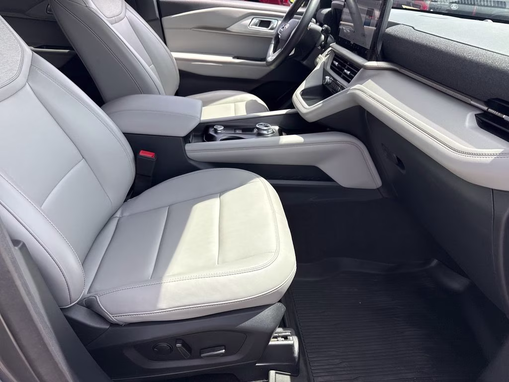 2025 Carbonized Gray Metallic Ford Explorer Active 4X4 SUV