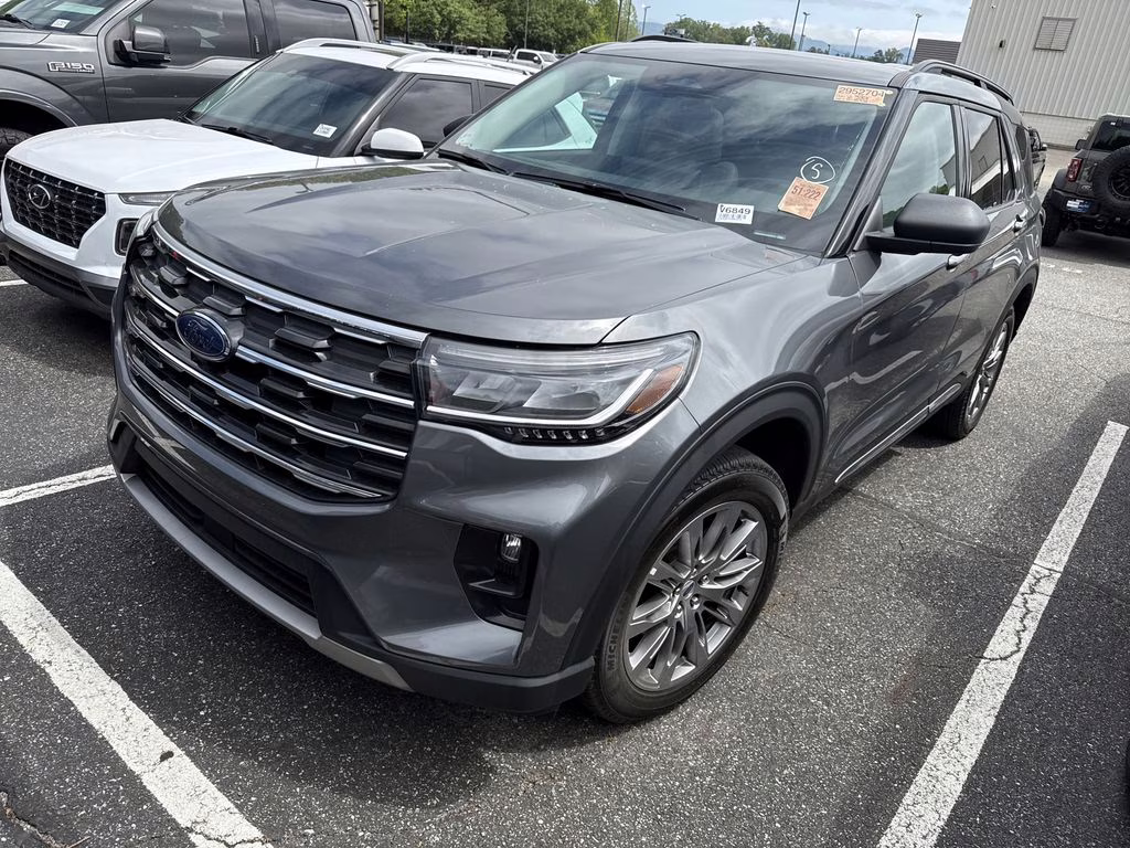 2025 Carbonized Gray Metallic Ford Explorer Active 4X4 SUV