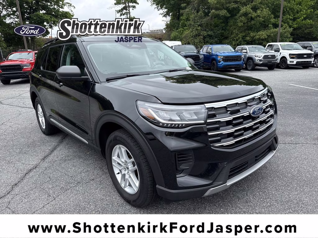 2025 Agate Black Metallic Ford Explorer Active 4X4 SUV