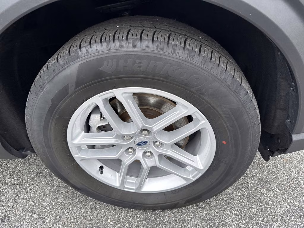 2025 Agate Black Metallic Ford Explorer Active 4X4 SUV