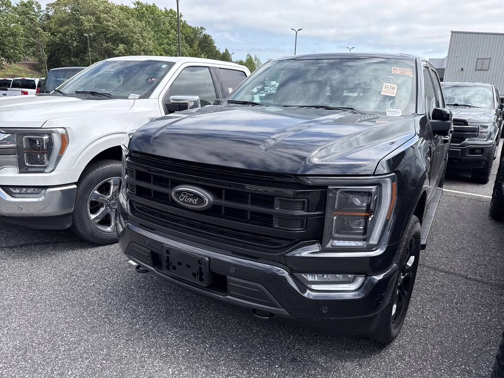 2023 Agate Black Metallic Ford F-150 Lariat 4X4 Truck