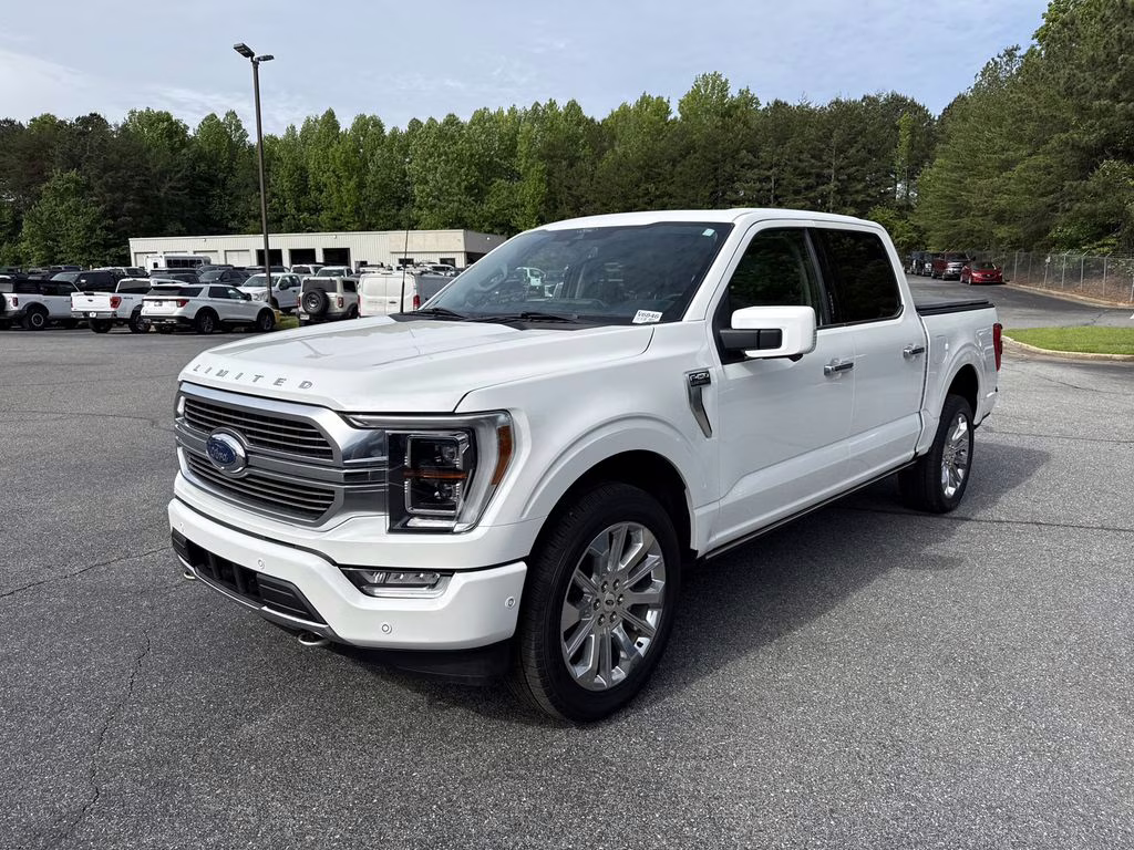 2022 Star White Metallic Tri-Coat Ford F-150 Limited 4X4 Truck