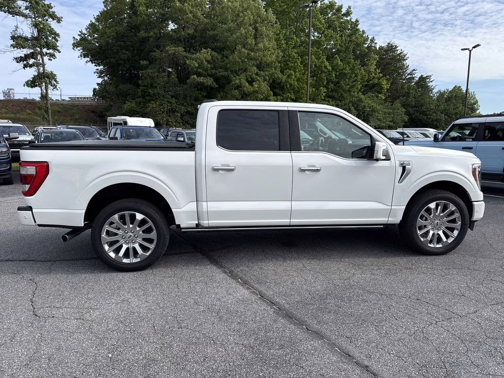 2022 Star White Metallic Tri-Coat Ford F-150 Limited 4X4 Truck