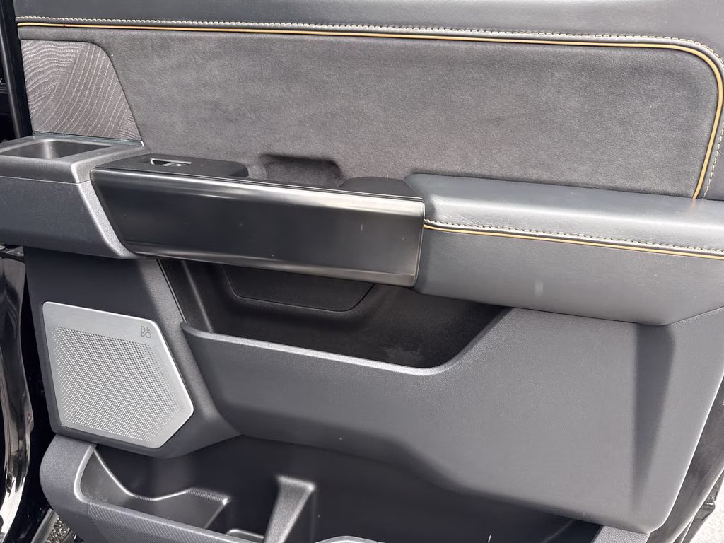 2023 Agate Black Metallic Ford F-150 Platinum 4X4 Truck