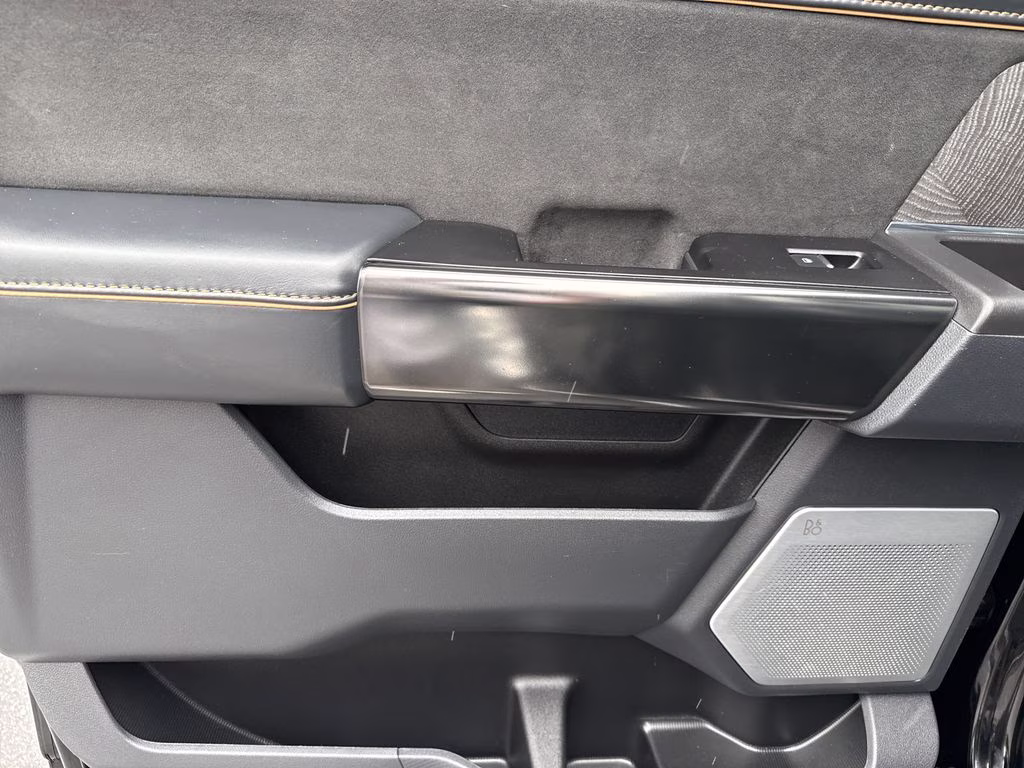 2023 Agate Black Metallic Ford F-150 Platinum 4X4 Truck