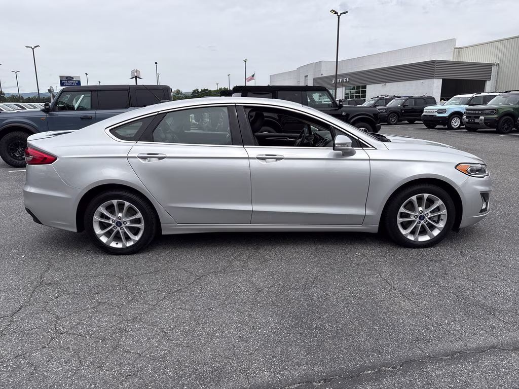 2019 Ingot Silver Metallic Ford Fusion Energi Titanium FWD Sedan