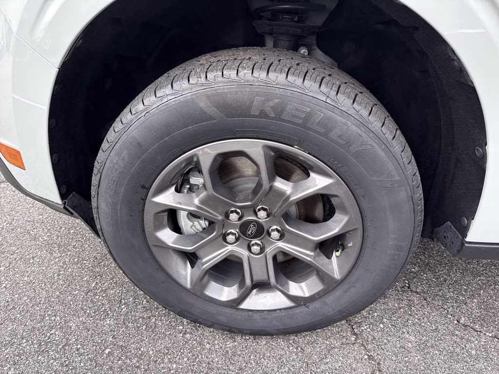 2024 Cactus Gray Ford Maverick XLT FWD Truck