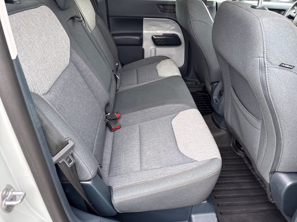 2024 Cactus Gray Ford Maverick XLT FWD Truck