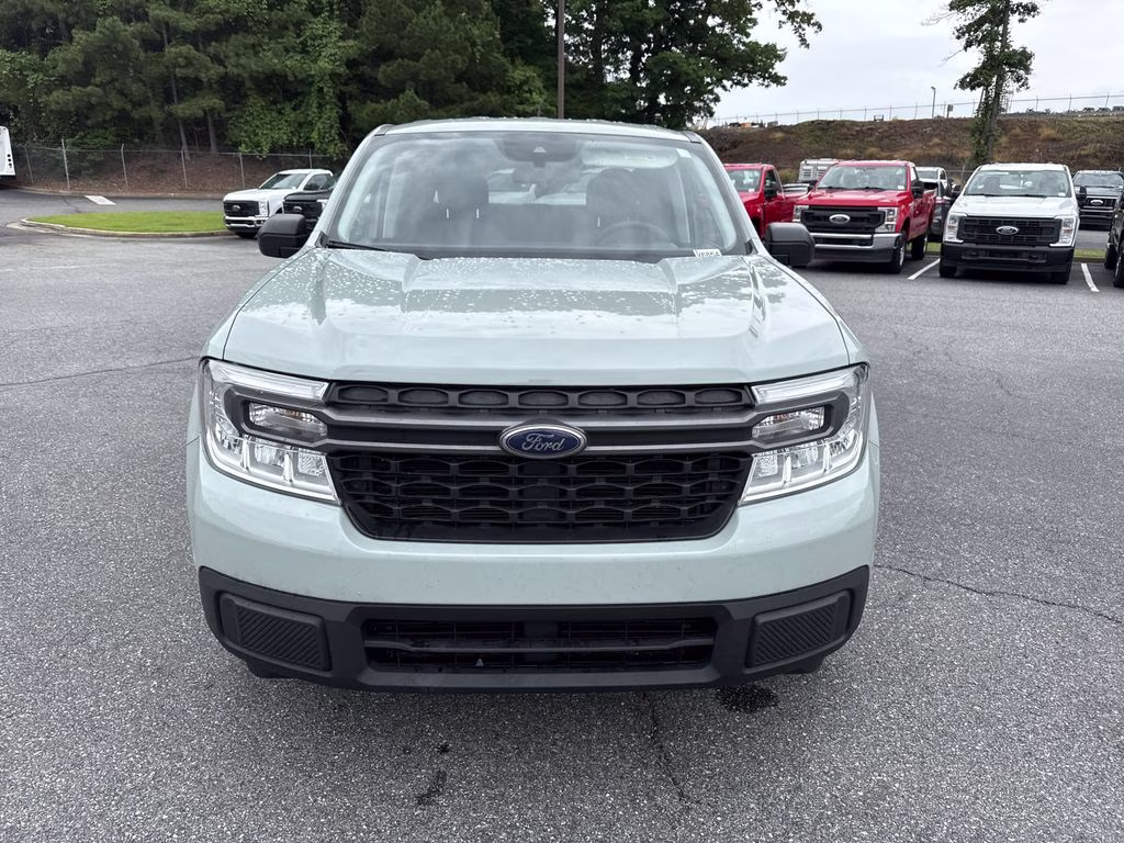 2024 Cactus Gray Ford Maverick XLT FWD Truck