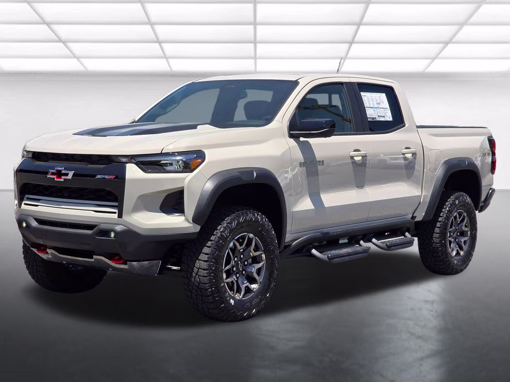 2026 White Sands Chevrolet Colorado ZR2 4X4 Truck