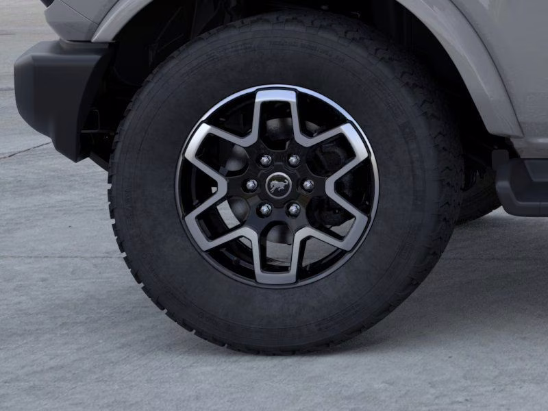 2026 Avalanche Gray Ford Bronco Outer Banks 4X4 SUV