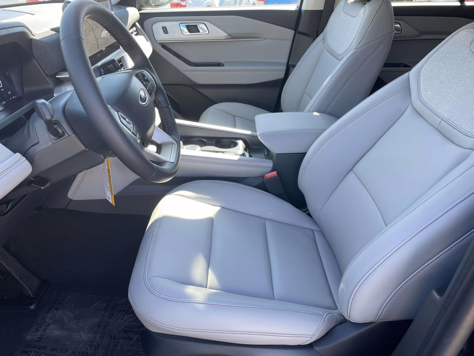 2026 Agate Black Metallic Ford Explorer Active RWD SUV